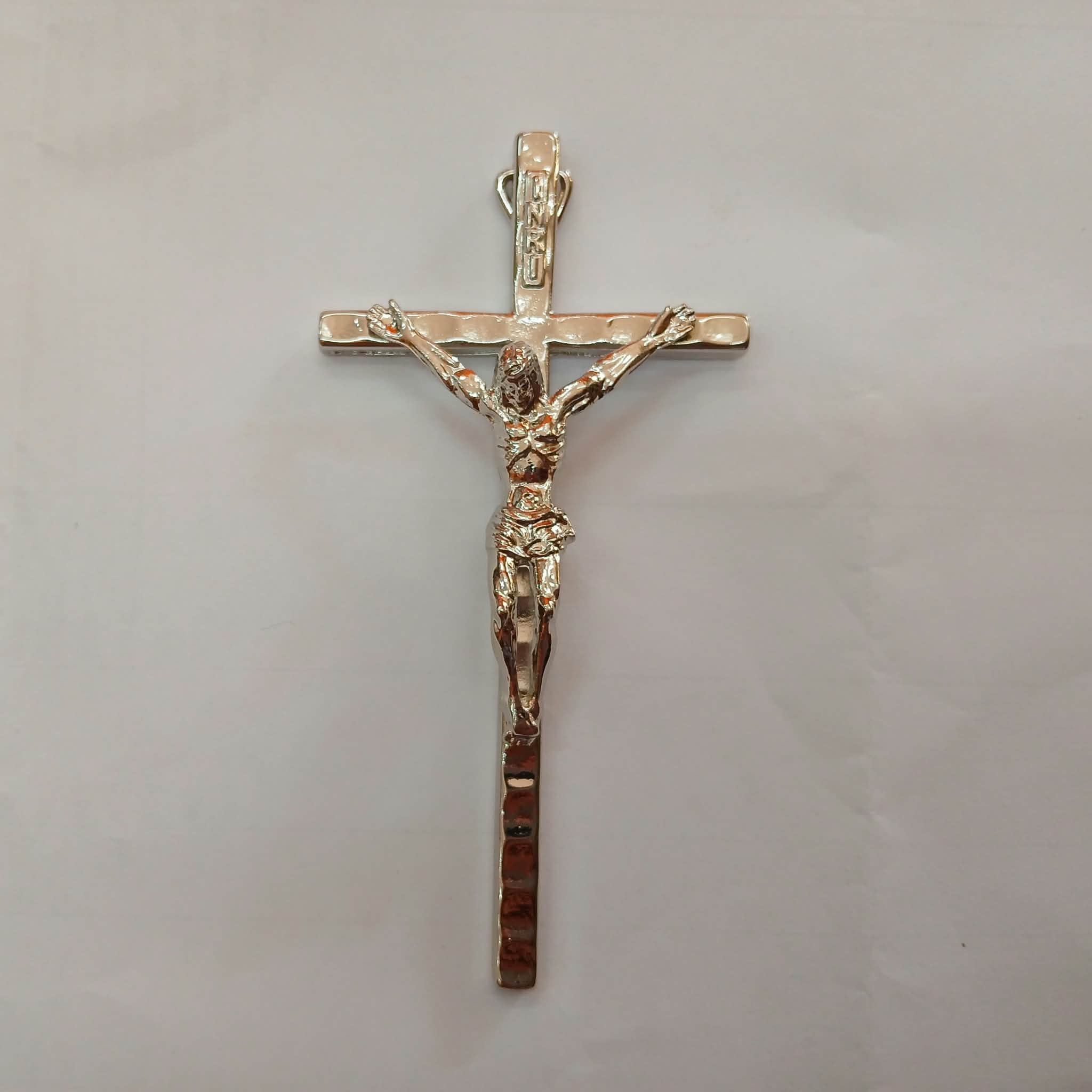 Crucifixo em Metal – 10.50cm